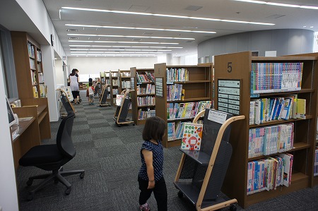 図書館 001