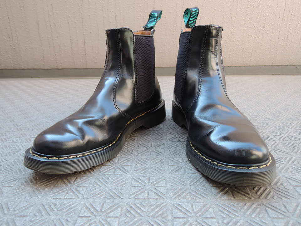 SOLOVAIR × GB/SKINS “SIDE GORE BOOTS” | perfect day